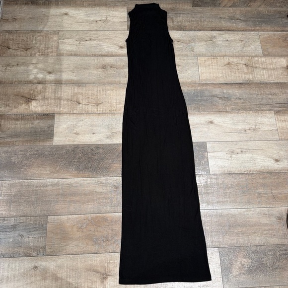 Enza Costa silk rib sleeveless mock neck fluid maxi dress in black - Picture 3 of 7